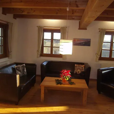 Blockhaus Familie Raidl Apartment Riegersburg