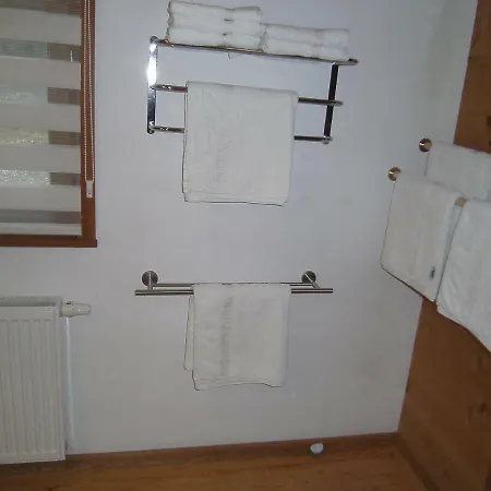 Apartment Blockhaus Familie Raidl *