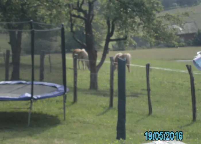 شقة Blockhaus Familie Raidl